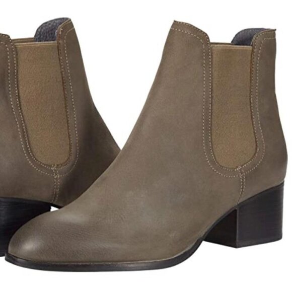 Seychelles Women's In A Trance Gray Leather Stacked Heel Ankle Booties Size 9 - Picture 1 of 9